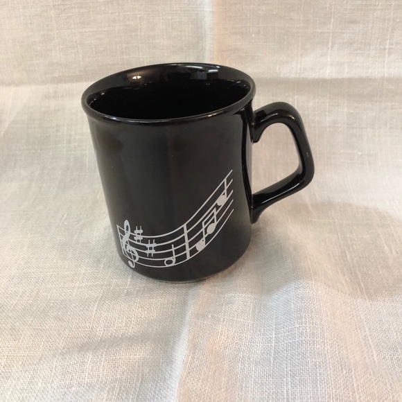 BOGO MUGS! Made in England Music Notes Mug 🎶 - Picture 3 of 6